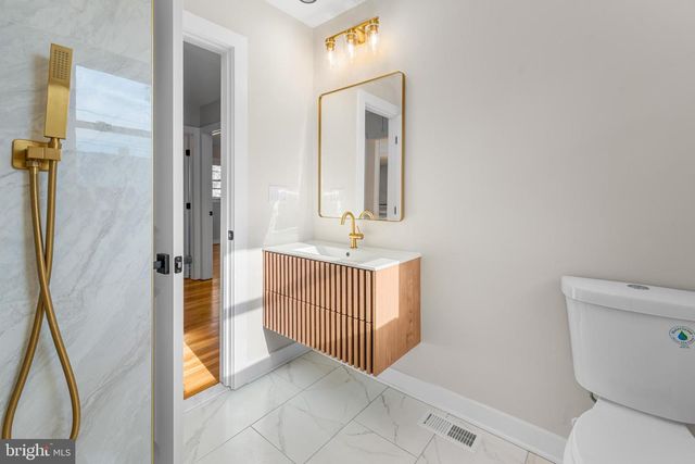 6406 ELMHURST ST, District Heights, MD 20747