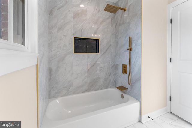 6406 ELMHURST ST, District Heights, MD 20747