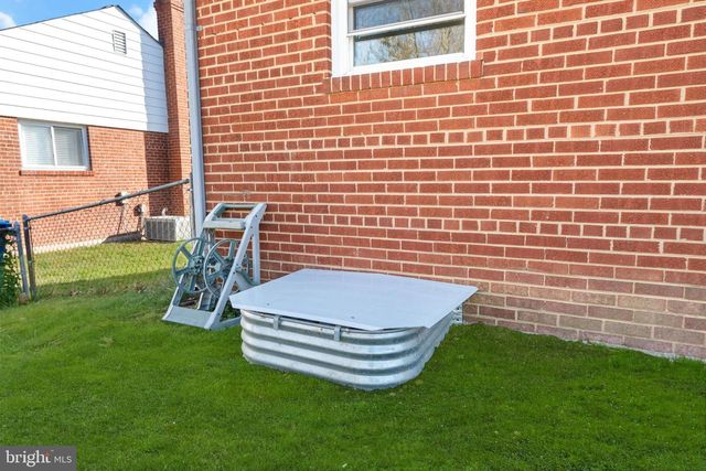 6406 ELMHURST ST, District Heights, MD 20747