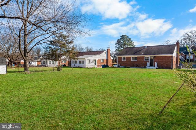 6406 ELMHURST ST, District Heights, MD 20747