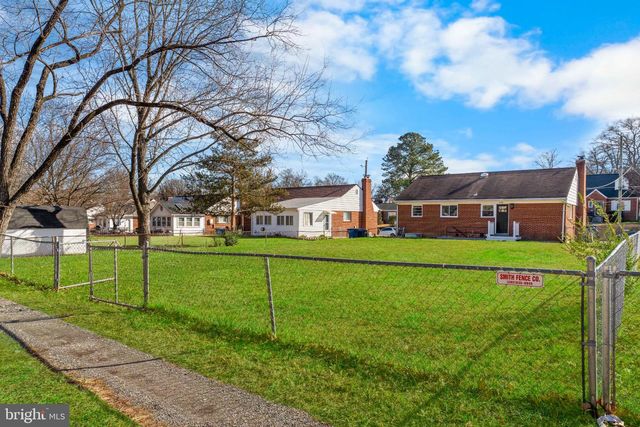 6406 ELMHURST ST, District Heights, MD 20747