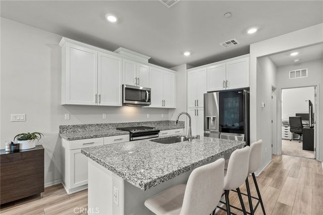1636 Cayton Loop, West Covina, CA 91790