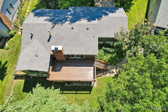 995 Century Oaks Drive, Manchester, MO 63021