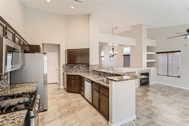 8336 Cabin Peak Street, Las Vegas, NV 89123