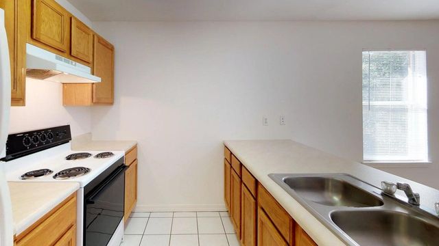 895 Silverwood Court 5, Fort Walton Beach, FL 32547
