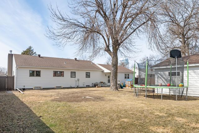 26 7 Th Avenue SE, Mayville, ND 58257
