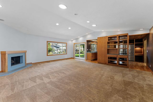 722 NW Sandy Drive, Grants Pass, OR 97526