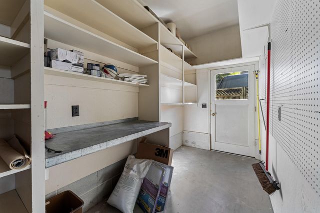 722 NW Sandy Drive, Grants Pass, OR 97526