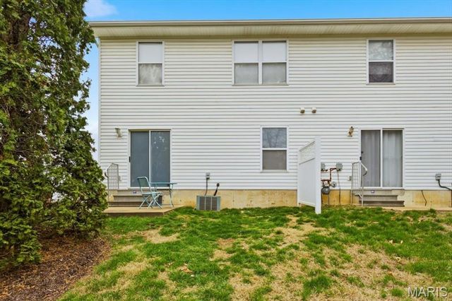 118 Towne Square Court, Eureka, MO 63025