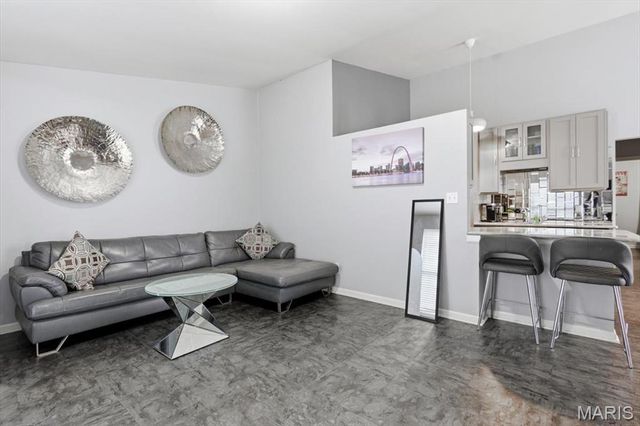 118 Towne Square Court, Eureka, MO 63025