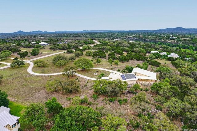3263 Palomino Spgs, Bandera, TX 78003