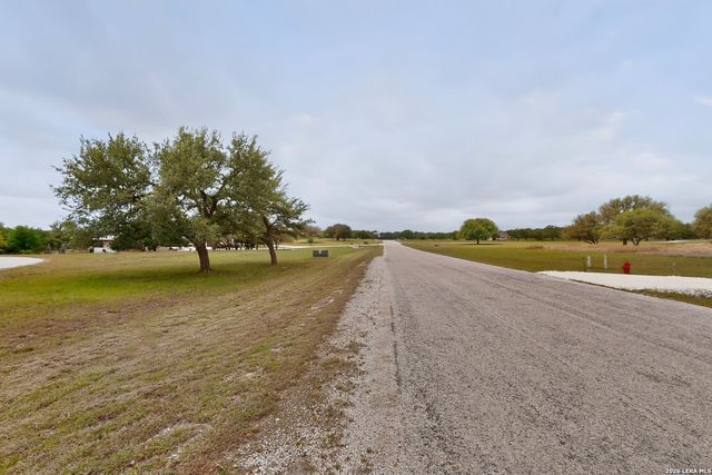 3263 Palomino Spgs, Bandera, TX 78003