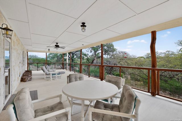 3263 Palomino Spgs, Bandera, TX 78003