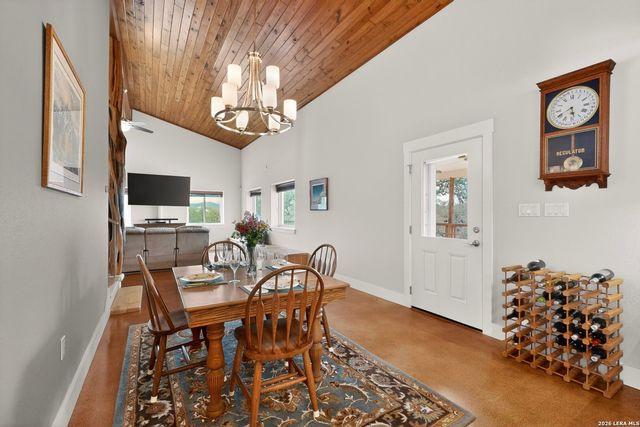 3263 Palomino Spgs, Bandera, TX 78003