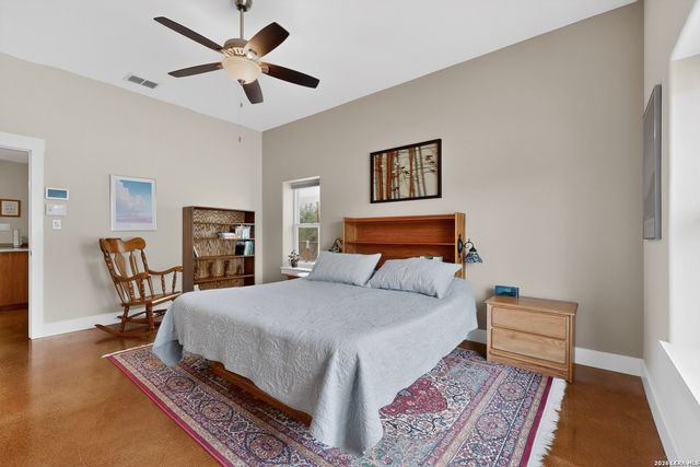 3263 Palomino Spgs, Bandera, TX 78003