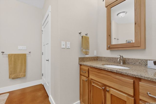 3263 Palomino Spgs, Bandera, TX 78003