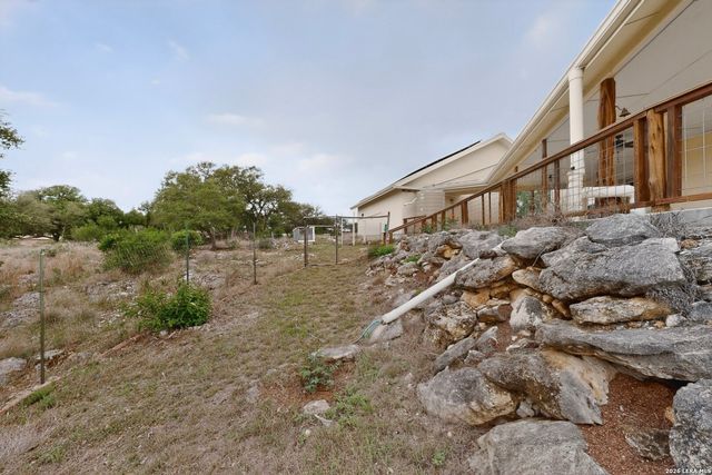 3263 Palomino Spgs, Bandera, TX 78003