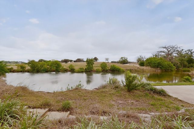3263 Palomino Spgs, Bandera, TX 78003