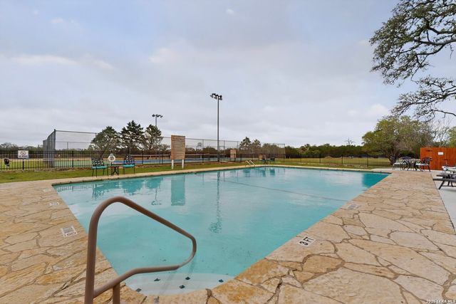 3263 Palomino Spgs, Bandera, TX 78003