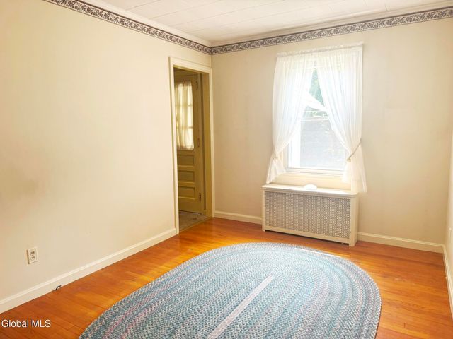 8 Prout Avenue, Brunswick, NY 12180