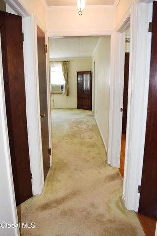 8 Prout Avenue, Brunswick, NY 12180