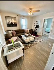 270 Chestnut St 1, North Attleboro, MA 02760