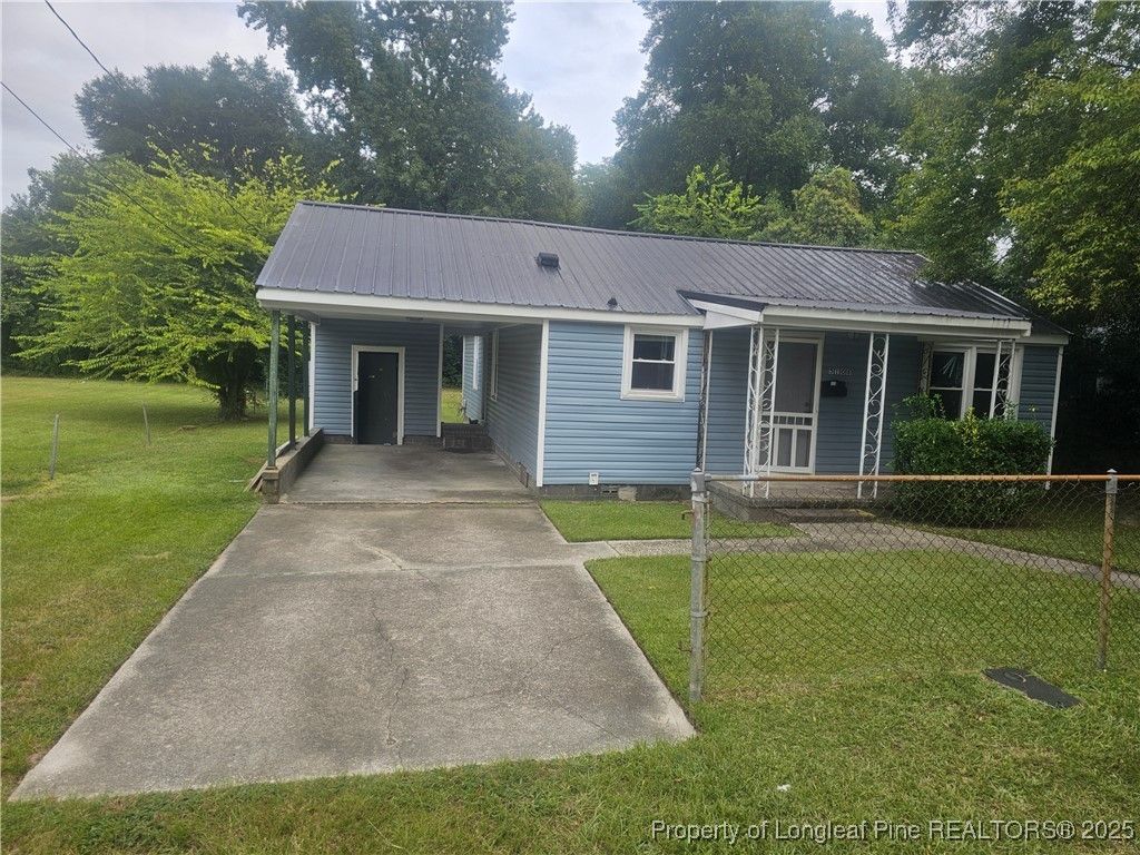 5106 Gavins Street, Fayetteville, NC 28303