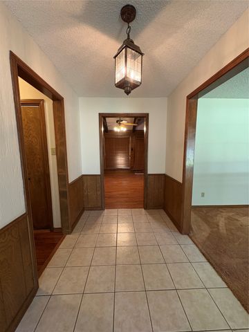 327 Shadowwood Trail, Ovilla, TX 75154