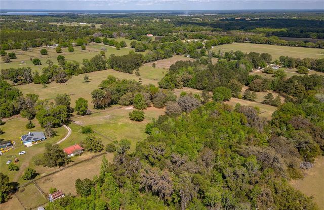 6124 NW 160TH STREET, Reddick, FL 32686