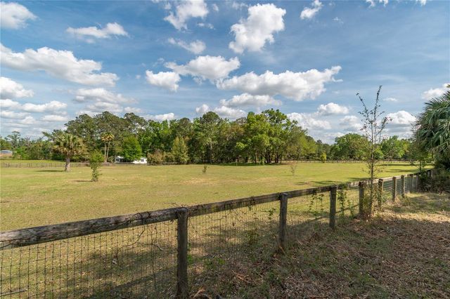 6124 NW 160TH STREET, Reddick, FL 32686