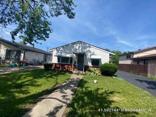 16328 Winchester Avenue, Markham, IL 60428