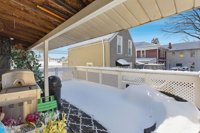 113 Washington Avenue, Rensselaer, NY 12144