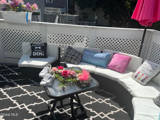 113 Washington Avenue, Rensselaer, NY 12144