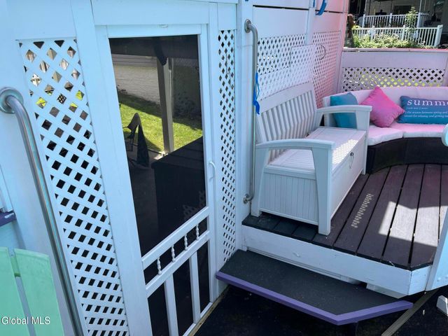 113 Washington Avenue, Rensselaer, NY 12144