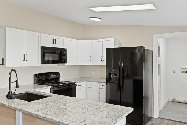 124 Oak Hill Dr, Portland, TN 37148