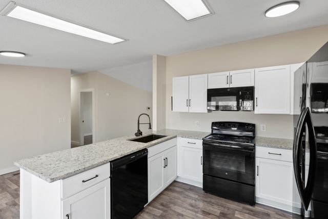 124 Oak Hill Dr, Portland, TN 37148