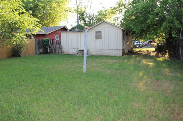 1115 Ebert Ave D, Austin, TX 78721