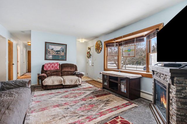 5686 Davis Road, Norton Shores City, MI 49441