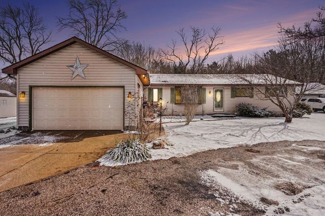 5686 Davis Road, Norton Shores City, MI 49441