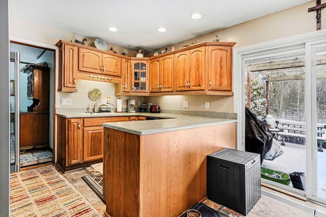 5686 Davis Road, Norton Shores City, MI 49441