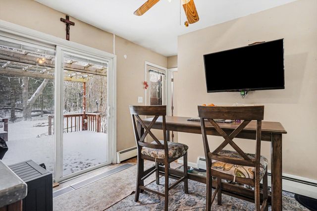 5686 Davis Road, Norton Shores City, MI 49441