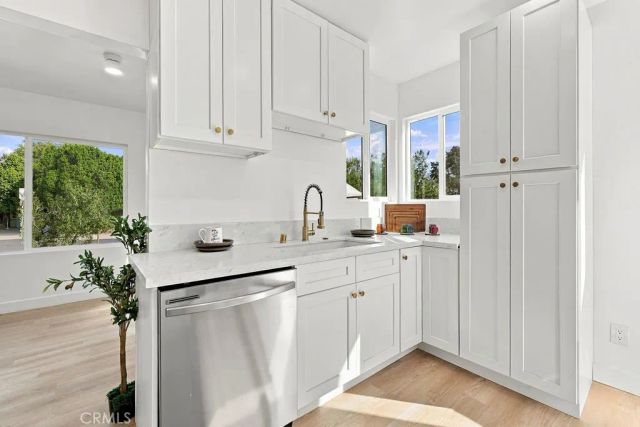 6225 Morella, North Hollywood, CA 91606