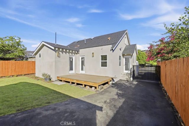 6225 Morella, North Hollywood, CA 91606