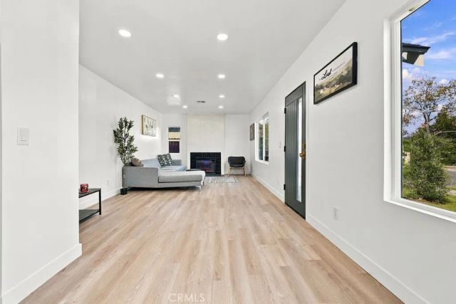 6225 Morella, North Hollywood, CA 91606