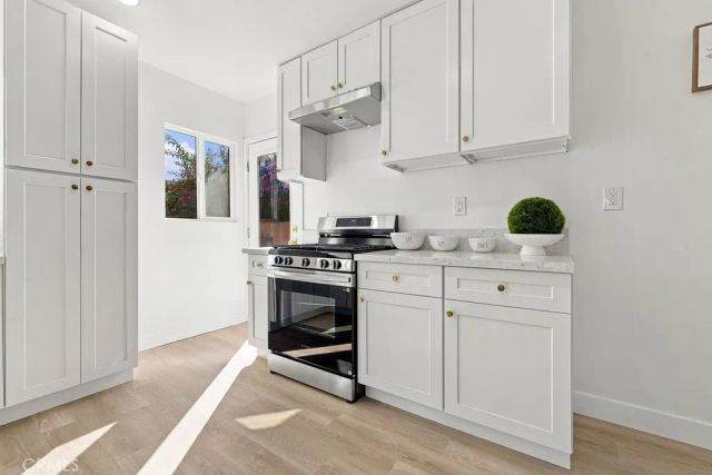 6225 Morella, North Hollywood, CA 91606