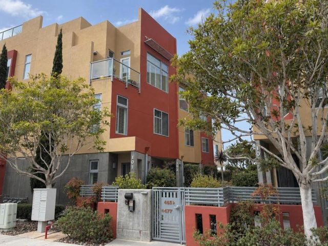 477 S Cleveland Street 102, Oceanside, CA 92054