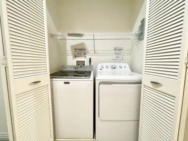 477 S Cleveland Street 102, Oceanside, CA 92054