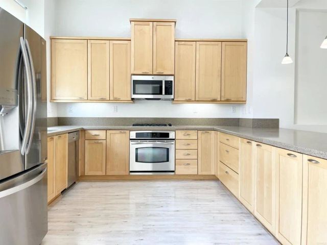 477 S Cleveland Street 102, Oceanside, CA 92054