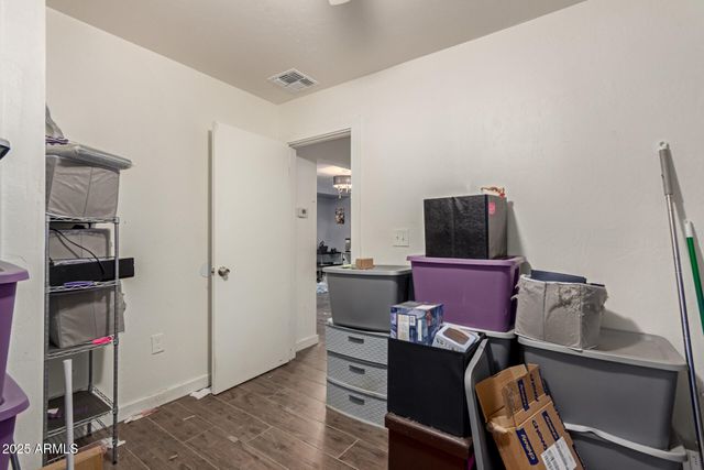 2421 W GLENROSA Avenue, Phoenix, AZ 85015