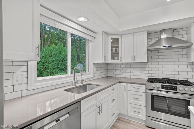 5048 Stansbury Drive, Solon, OH 44139